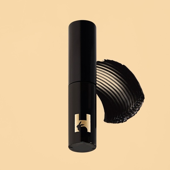 ✨ HOURGLASS Unlocked Mascara + Vanish Airbrush Primer
+ Veil Setting Powder - Picture 8 of 12